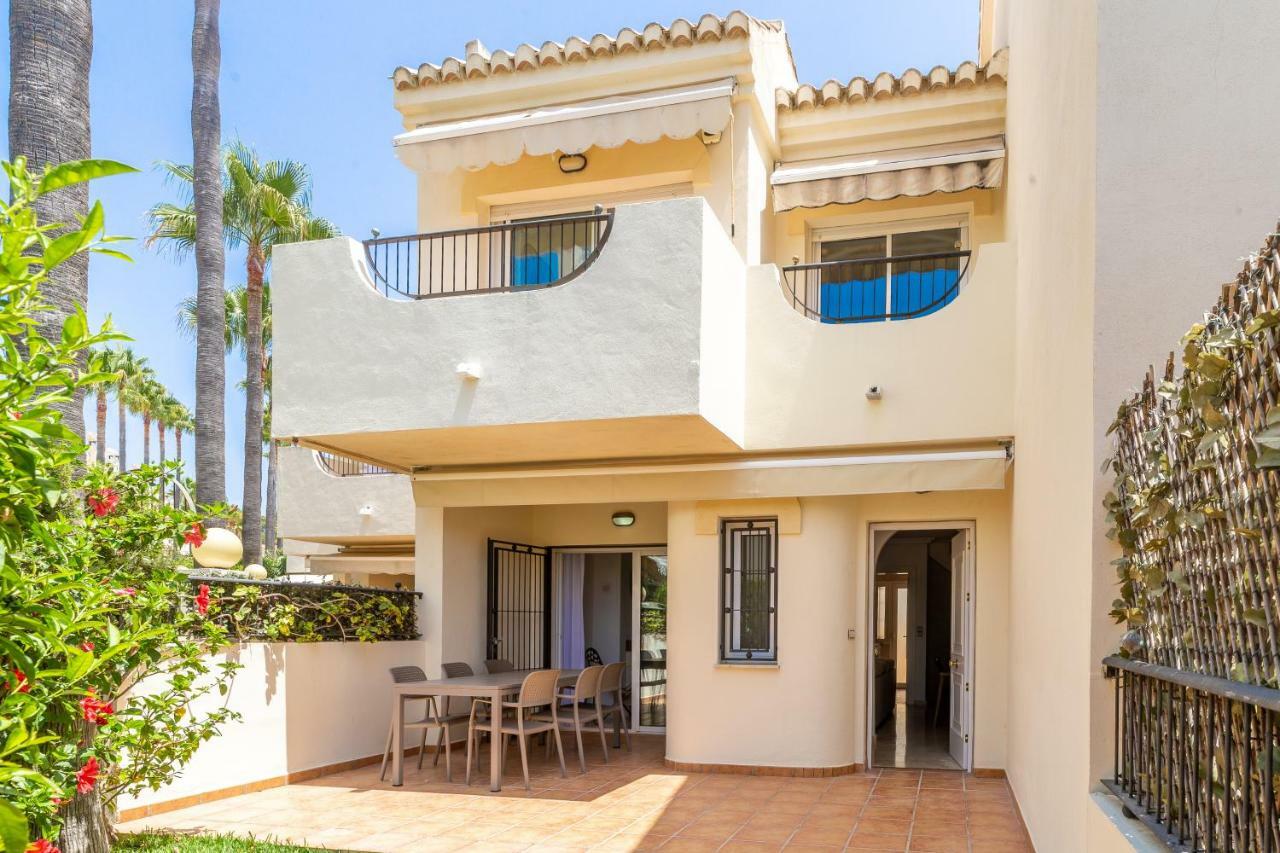Stylish Townhouse In Beachfront Complex Марбелья Екстер'єр фото